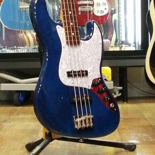 Fender japan guitare basse - [fender,