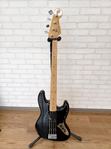 Guitare basse électrique