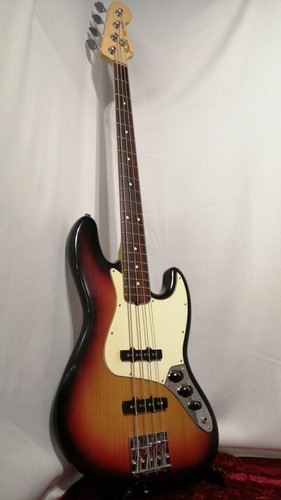 Guitare basse électrique