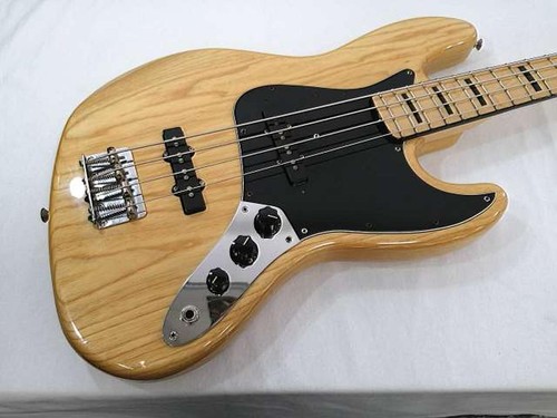 Guitare basse électrique