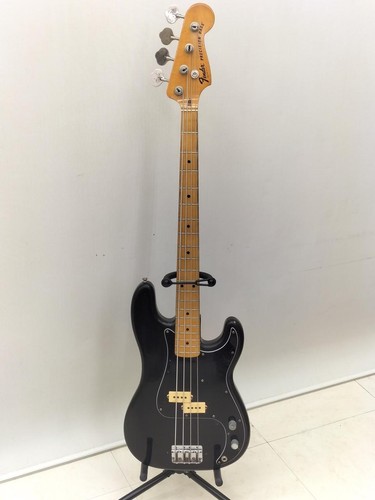 Guitare basse électrique