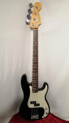 Guitare basse électrique